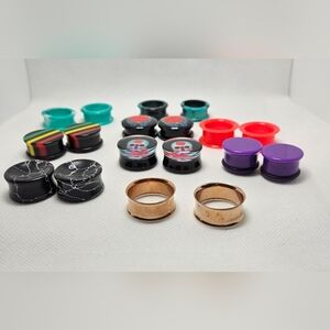 7/8 GA -22MM Ear Gauges 9 Pair Lot Plugs/Tunnels Body Jewelry